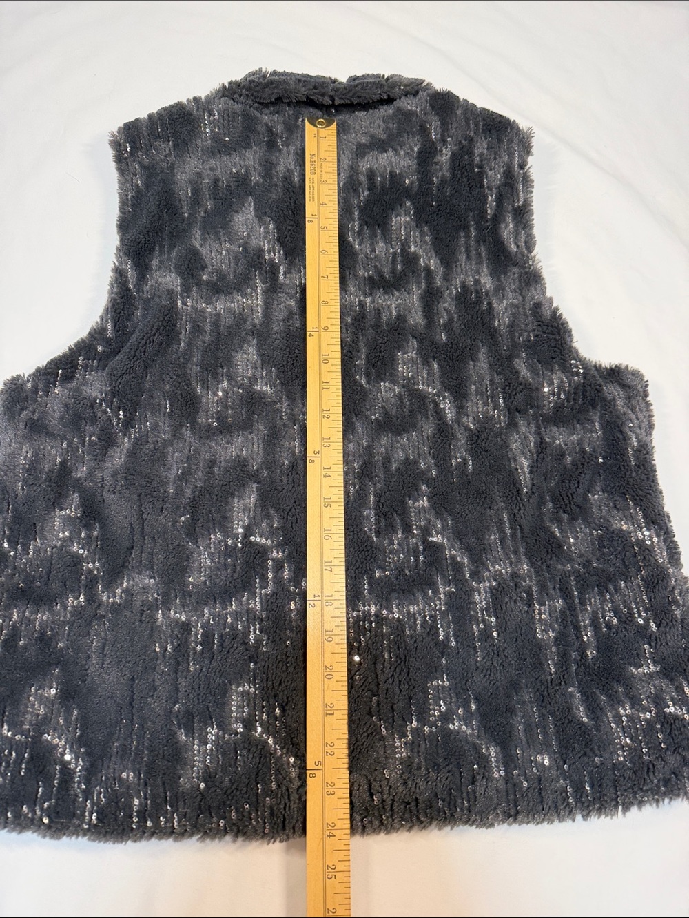 Betsey Johnson WL Black Faux Fur & Sequin Vest with Leopard Lining - Picture 10 of 11